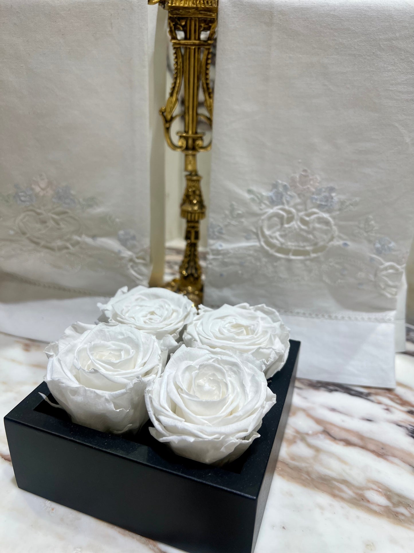 Forever Rose Set- White